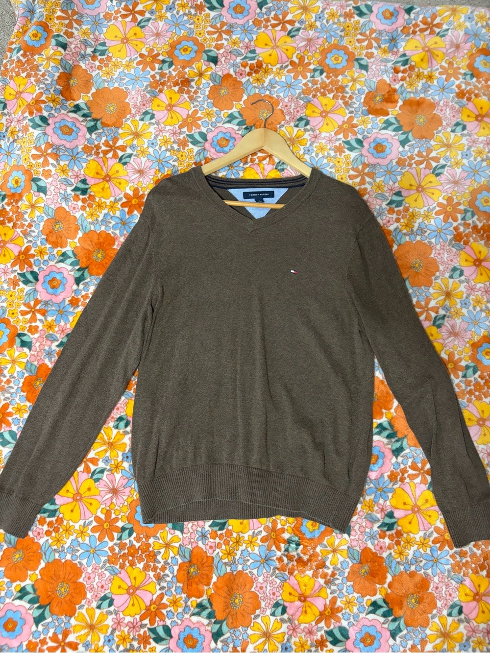 Tommy Hilfiger Unisex Crewneck Sweater in Olive